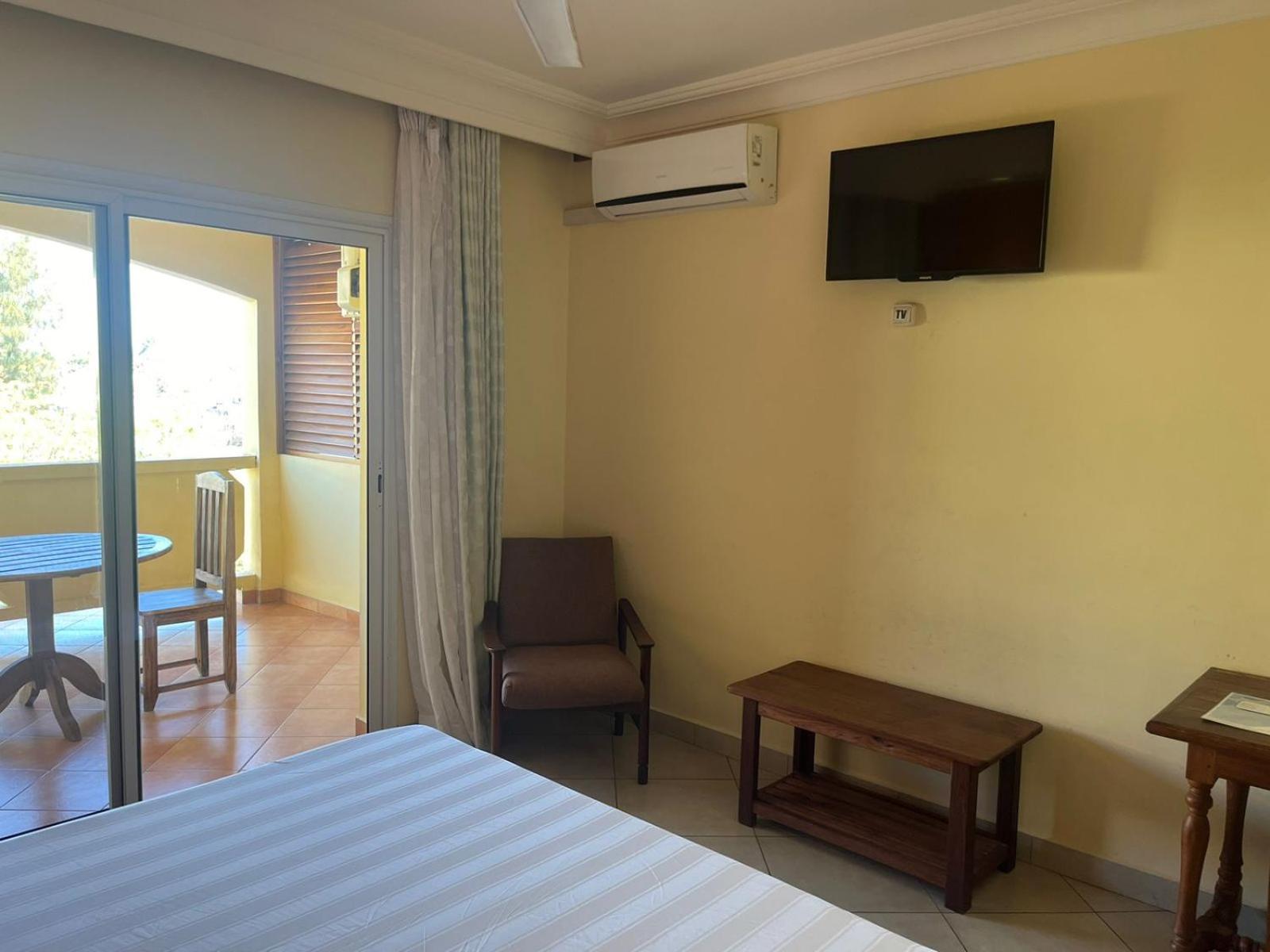 Hotel Menabe Morondava Kültér fotó