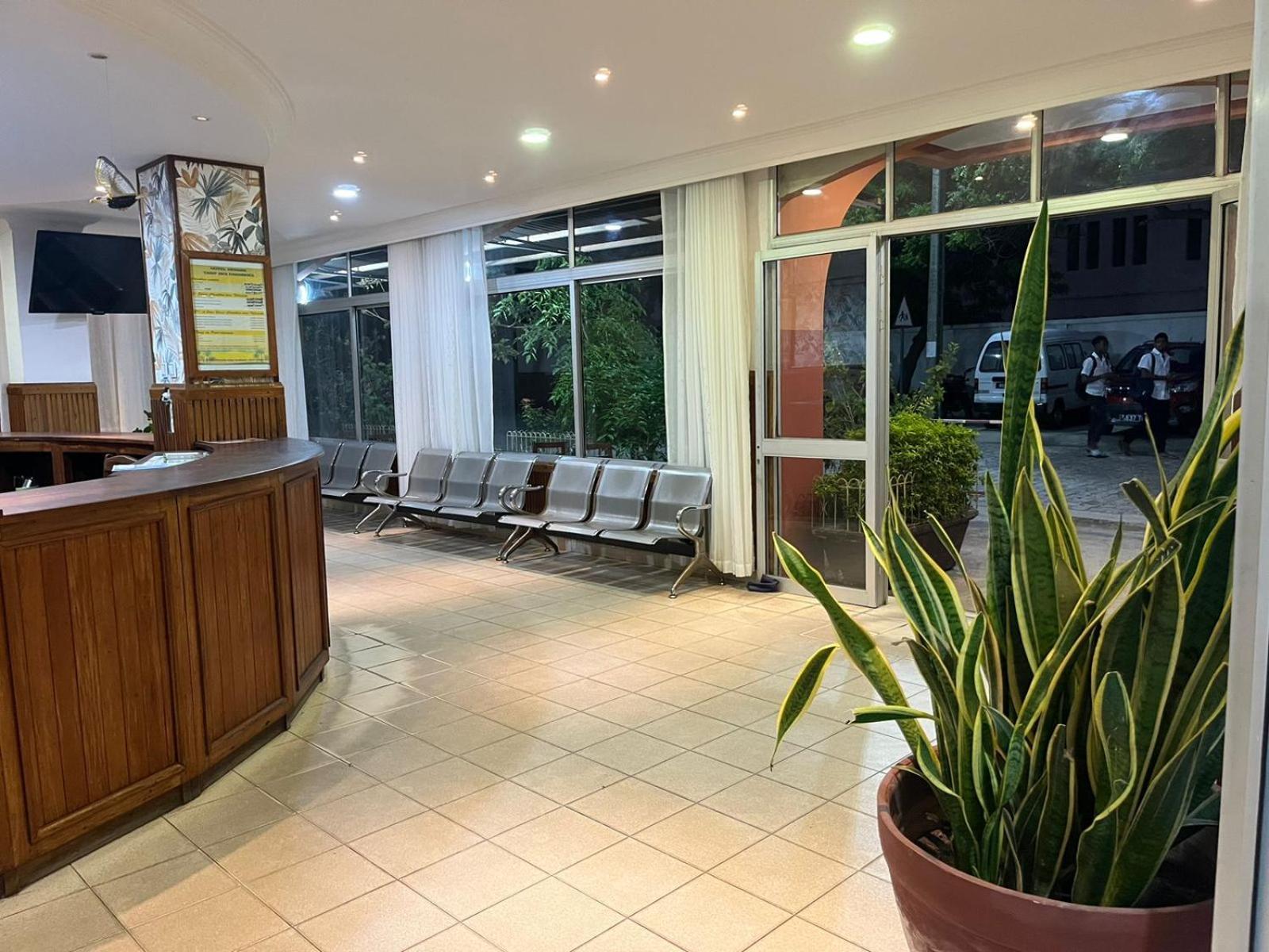 Hotel Menabe Morondava Kültér fotó