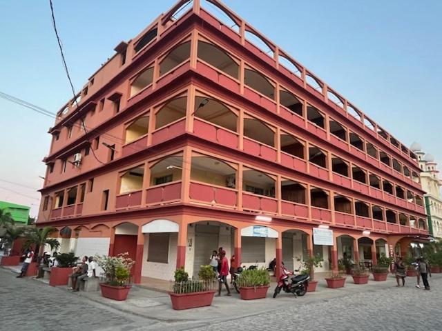 Hotel Menabe Morondava Kültér fotó