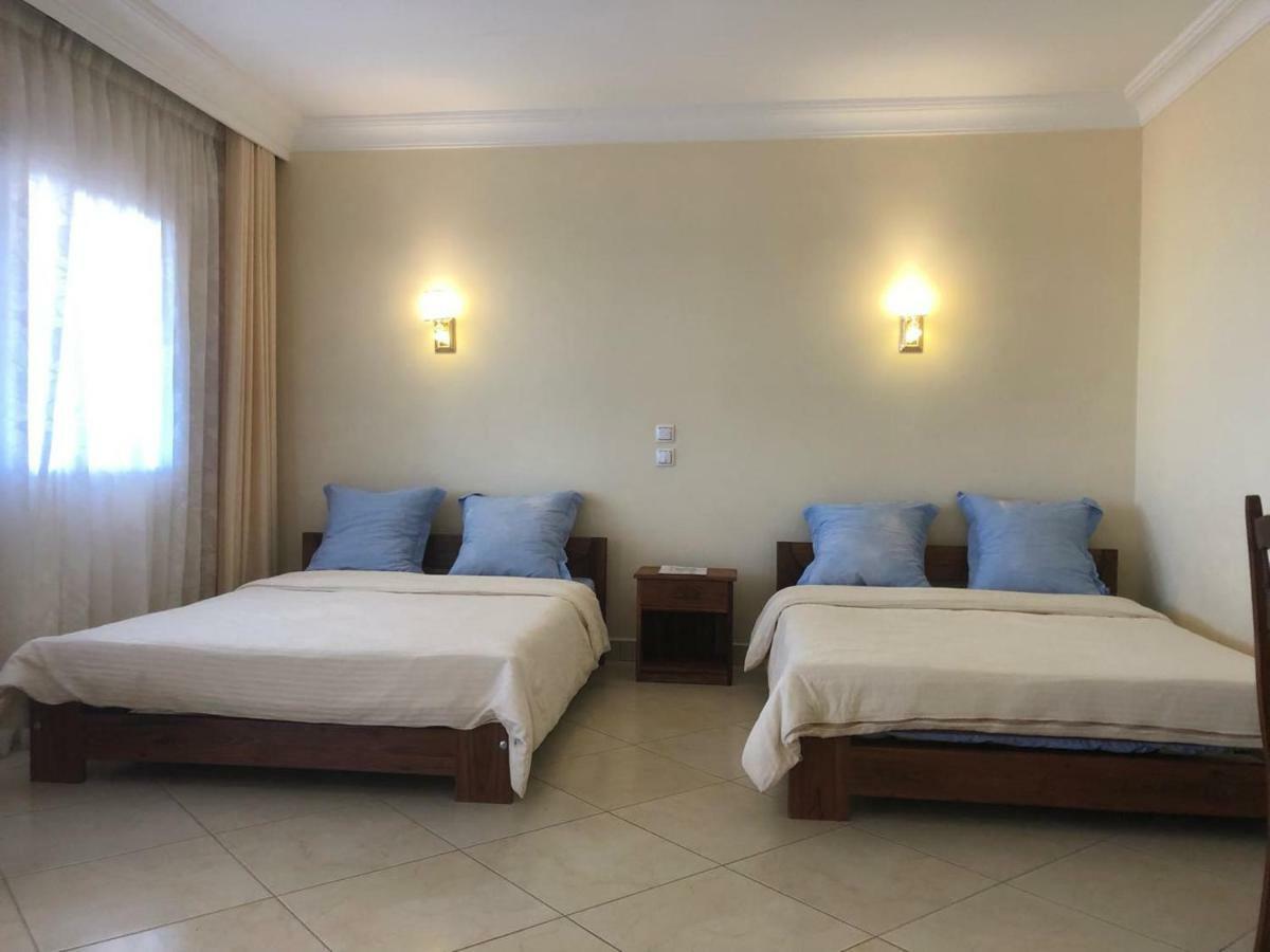 Hotel Menabe Morondava Kültér fotó