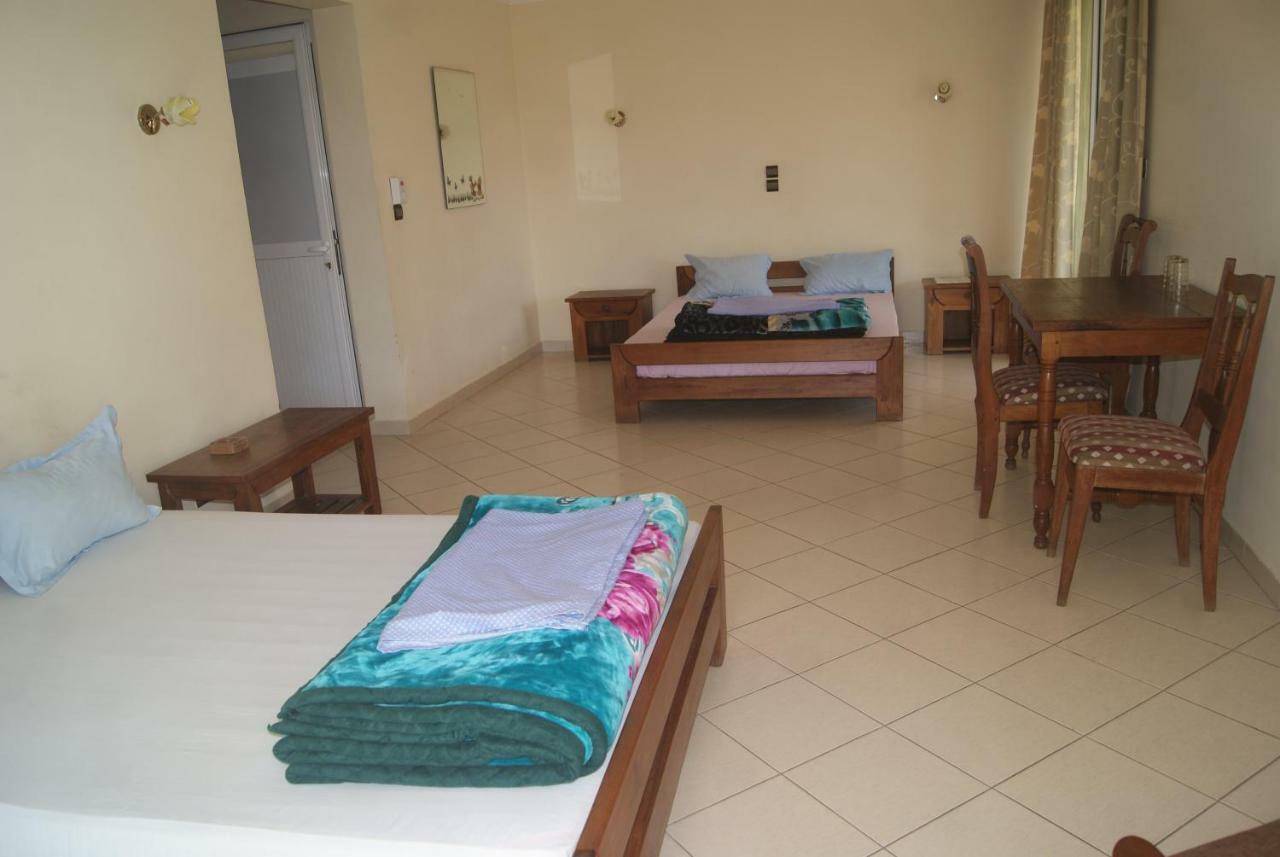 Hotel Menabe Morondava Kültér fotó