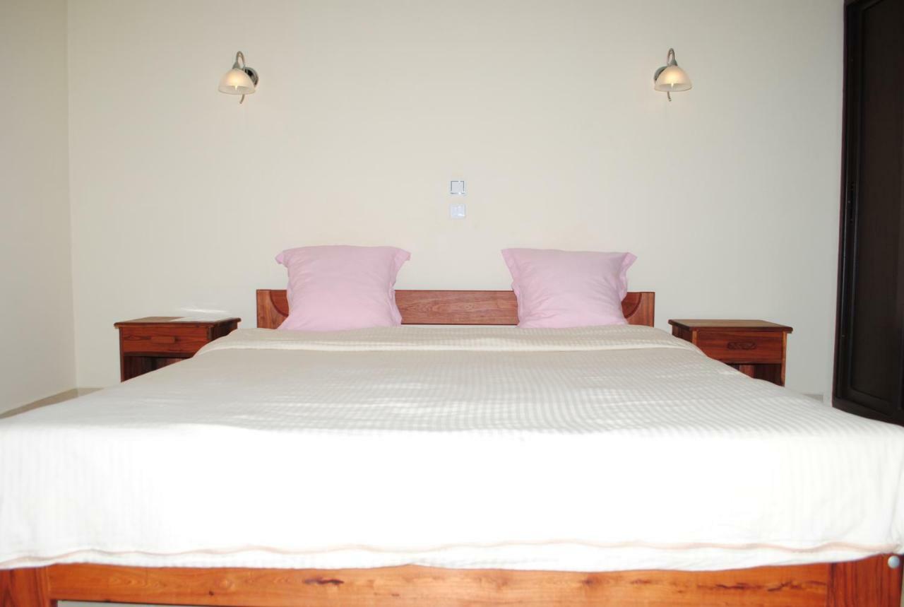Hotel Menabe Morondava Kültér fotó